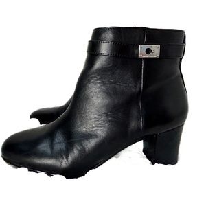Antonio Melani Black Leather Ankle Boots Zip Up 7M‎